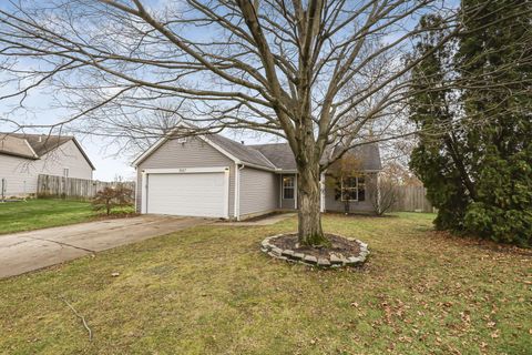 Tiny photo for 3067 Argonne Court, Columbus, OH 43232 (MLS # 225044400)
