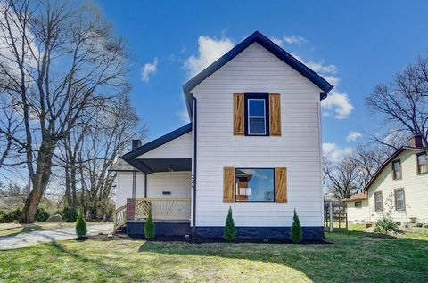 2241 Margaret Avenue, Columbus, OH 43219 - #: 225009616