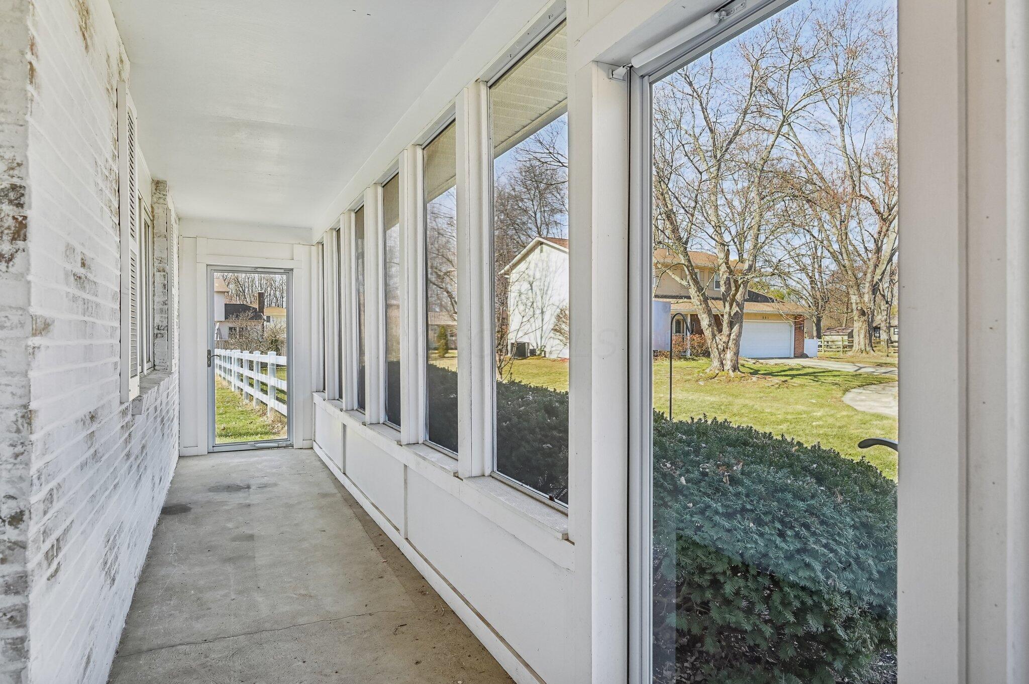 559 Matthew Court, Westerville, Ohio image 12