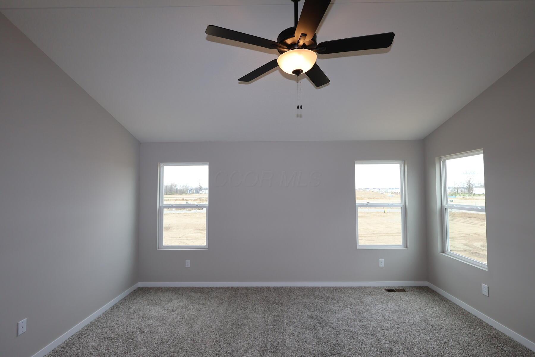 92 Maple Crest Drive, Lewis Center, Ohio image 11
