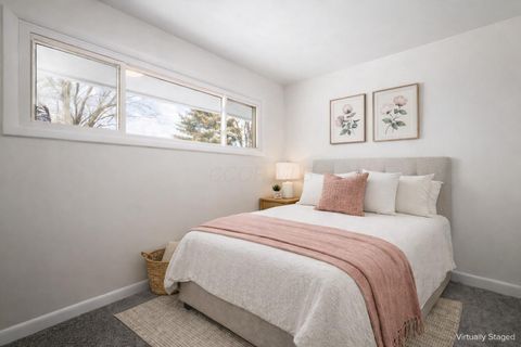 Tiny photo for 2585 Eakin Road, Columbus, OH 43204 (MLS # 226004414)