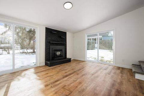 Tiny photo for 2585 Eakin Road, Columbus, OH 43204 (MLS # 226004414)