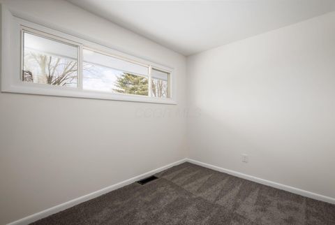 Tiny photo for 2585 Eakin Road, Columbus, OH 43204 (MLS # 226004414)