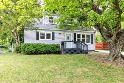 Photo of 876 Minerva Avenue, Columbus, OH 43229 (MLS # 226024073)