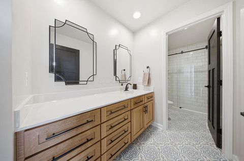 Tiny photo for 5022 Vinington Place, Dublin, OH 43016 (MLS # 226002554)