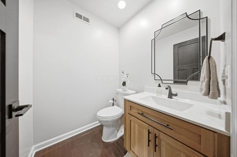 Tiny photo for 5022 Vinington Place, Dublin, OH 43016 (MLS # 226002554)