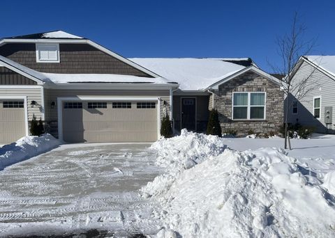 Photo of 2321 Mcclouds Square, Marysville, OH 43040 (MLS # 226003632)