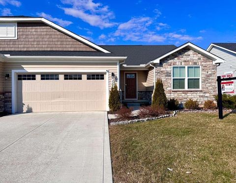 Homes For Sale - 2321 Mcclouds Square<br/> Union County, Marysville, OH 43040