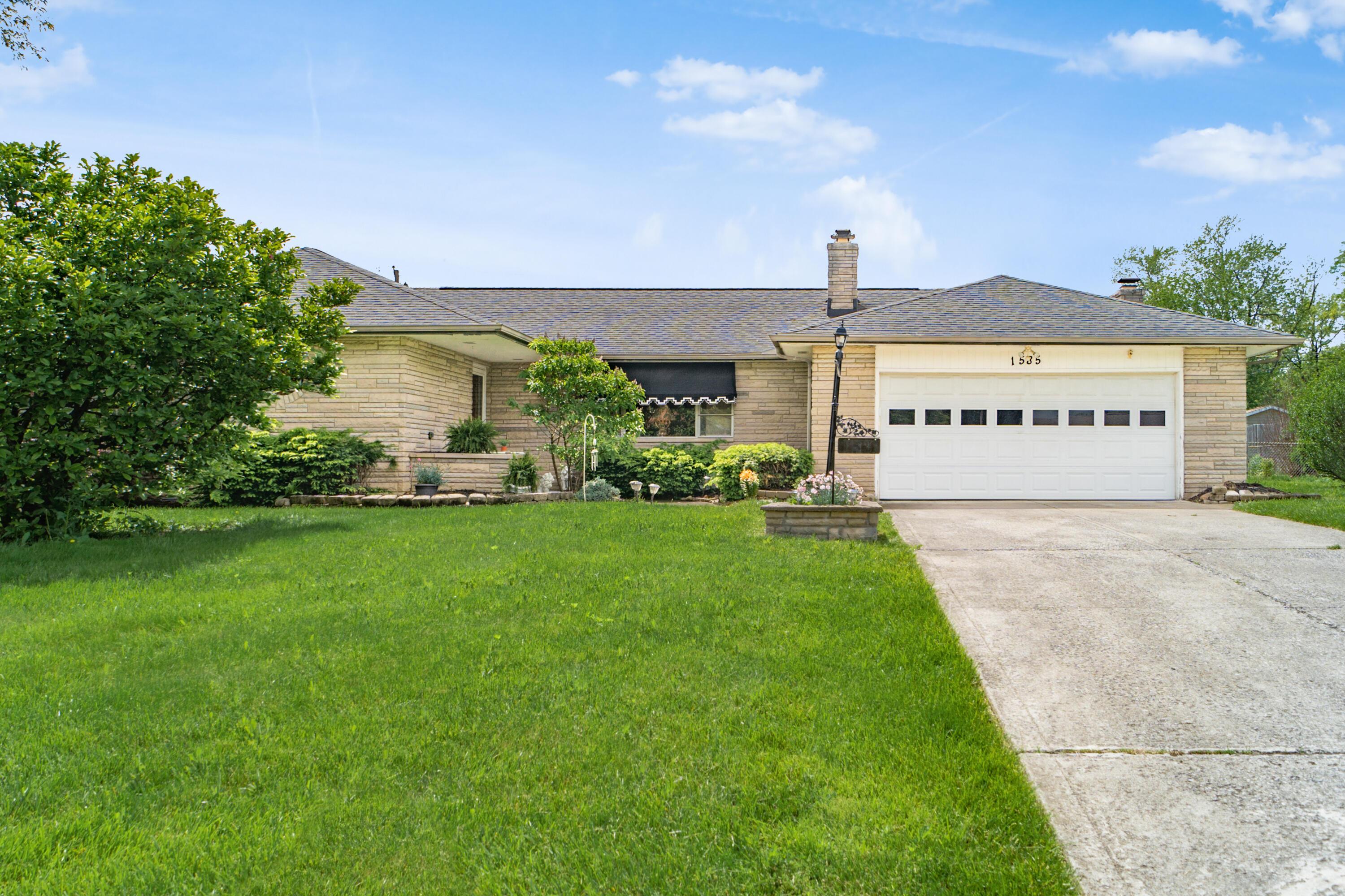 1585 Peace Place, Columbus, Ohio image 2