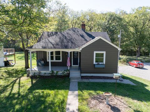 Tiny photo for 43 Pomeroy Road, Athens, OH 45701 (MLS # 225037576)