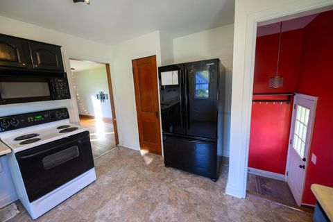 Tiny photo for 43 Pomeroy Road, Athens, OH 45701 (MLS # 225037576)
