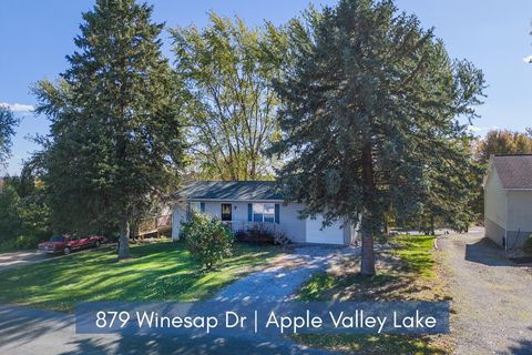 Photo of 879 Winesap Drive, Howard, OH 43028 (MLS # 225040720) Photo of 879 Winesap Drive, Howard, OH 43028 (MLS # 225040720)