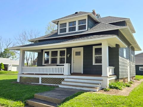 Photo of 615 N Market Street, Galion, OH 44833 (MLS # 226013579)