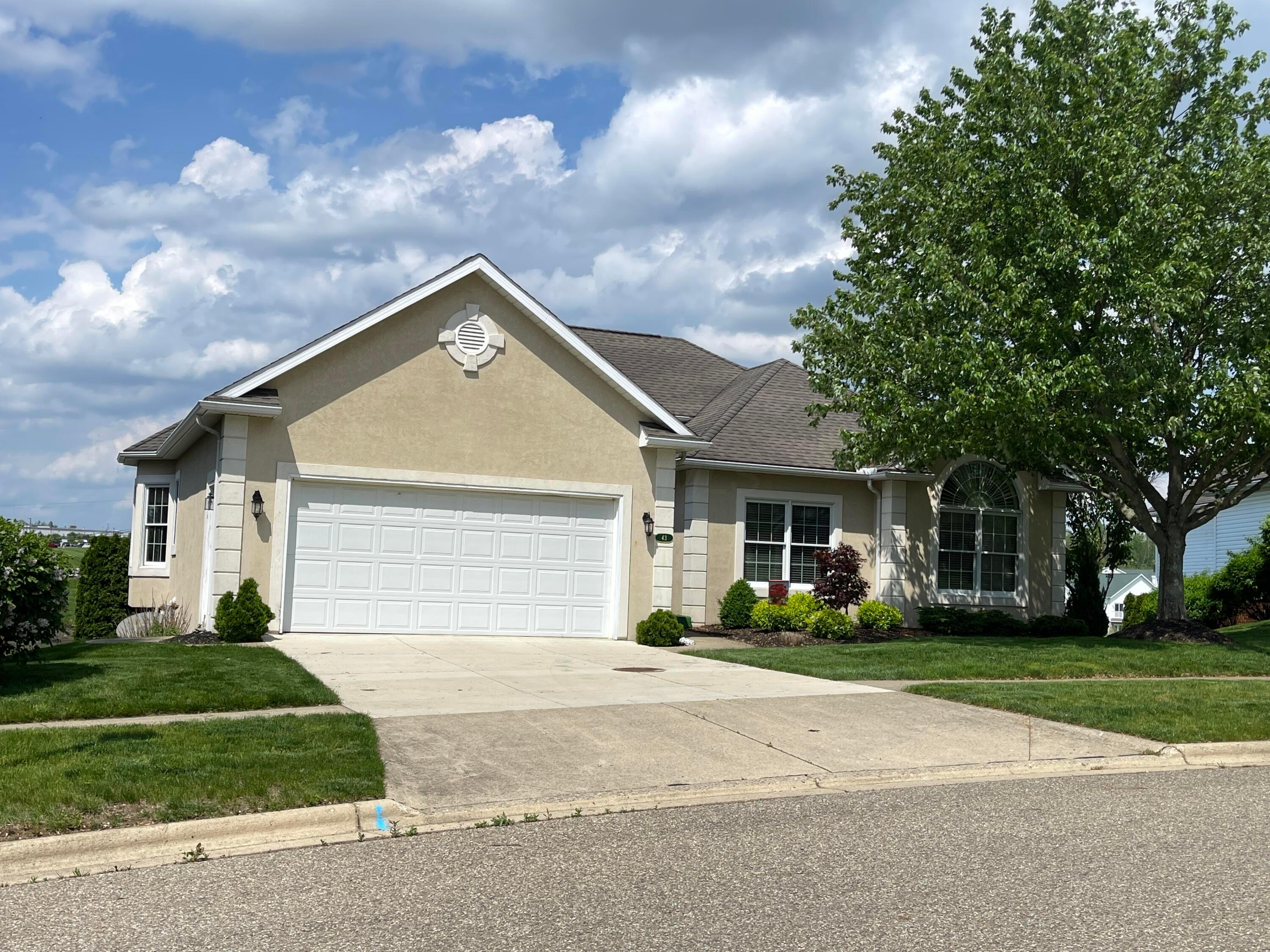 43 Mallard Pointe, Mount Vernon, Ohio image 2