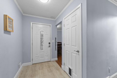 Tiny photo for 7680 Foxboro Lane, Columbus, OH 43235 (MLS # 225045909)