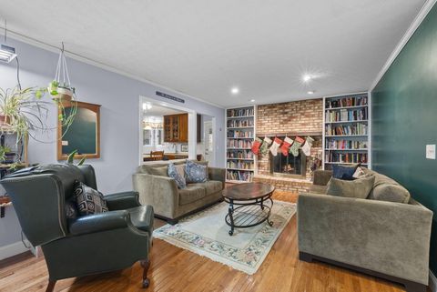 Tiny photo for 7680 Foxboro Lane, Columbus, OH 43235 (MLS # 225045909)