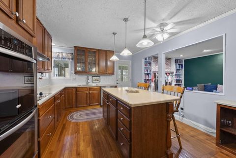 Tiny photo for 7680 Foxboro Lane, Columbus, OH 43235 (MLS # 225045909)
