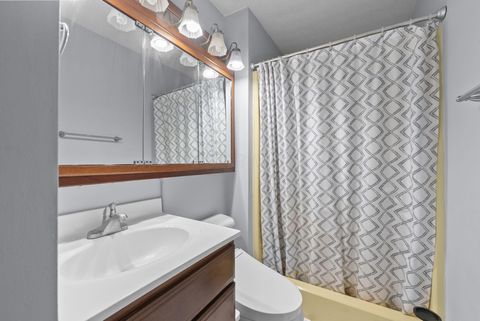 Tiny photo for 7680 Foxboro Lane, Columbus, OH 43235 (MLS # 225045909)