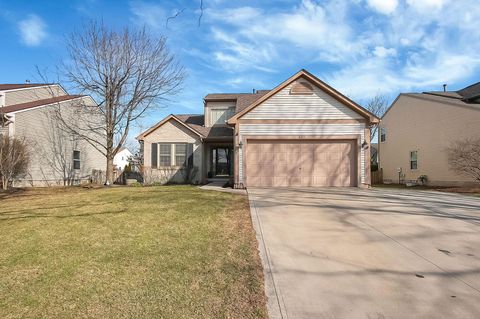 Photo of 824 Cape Henry Drive, Columbus, OH 43228 (MLS # 226005874)