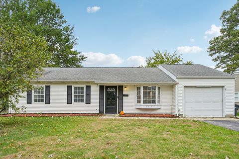 Photo of 343 Amesbury Drive, Gahanna, OH 43230 (MLS # 225040648) Photo of 343 Amesbury Drive, Gahanna, OH 43230 (MLS # 225040648)