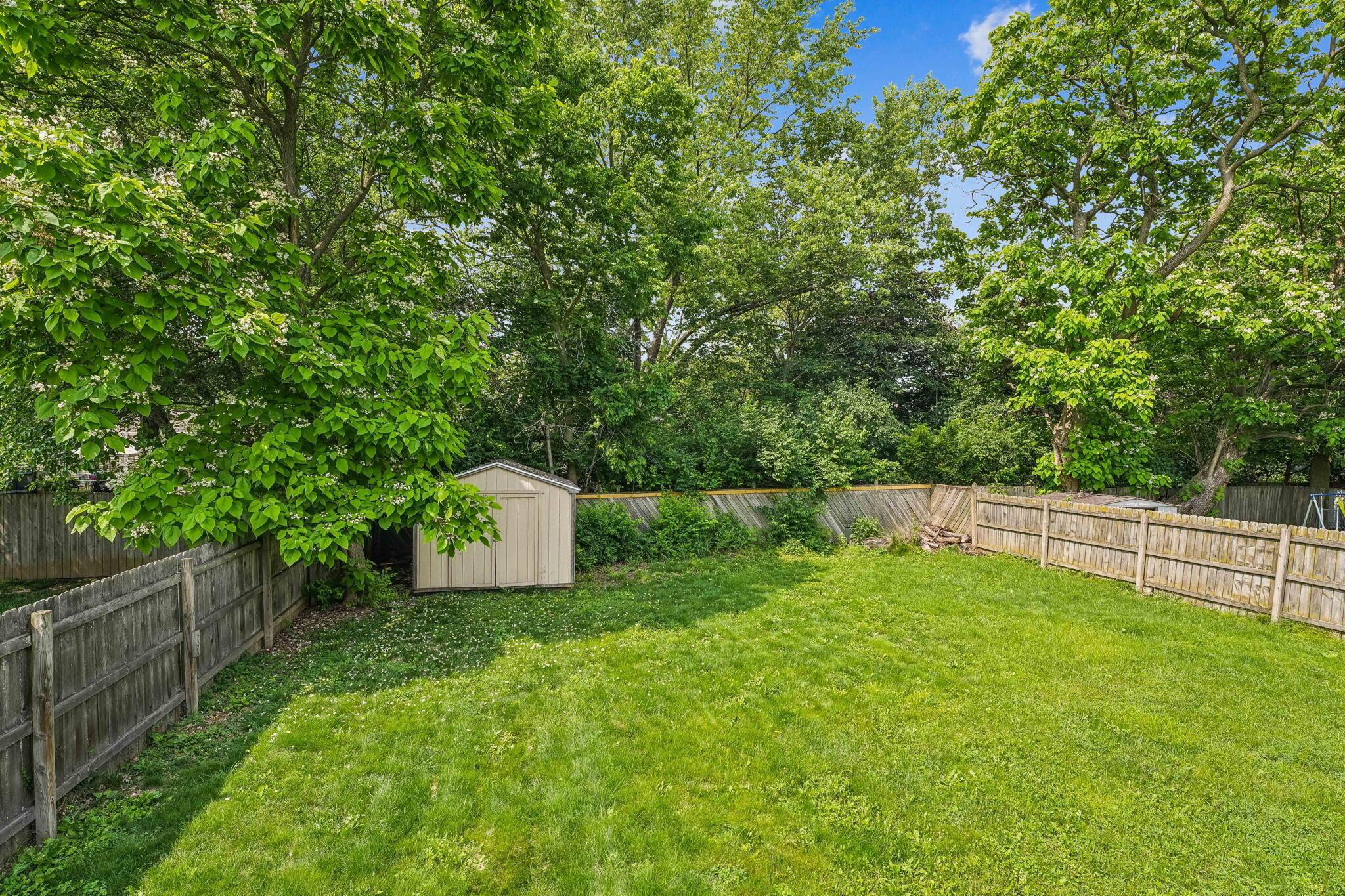 3840 Farm Brook Lane, Columbus, Ohio image 36