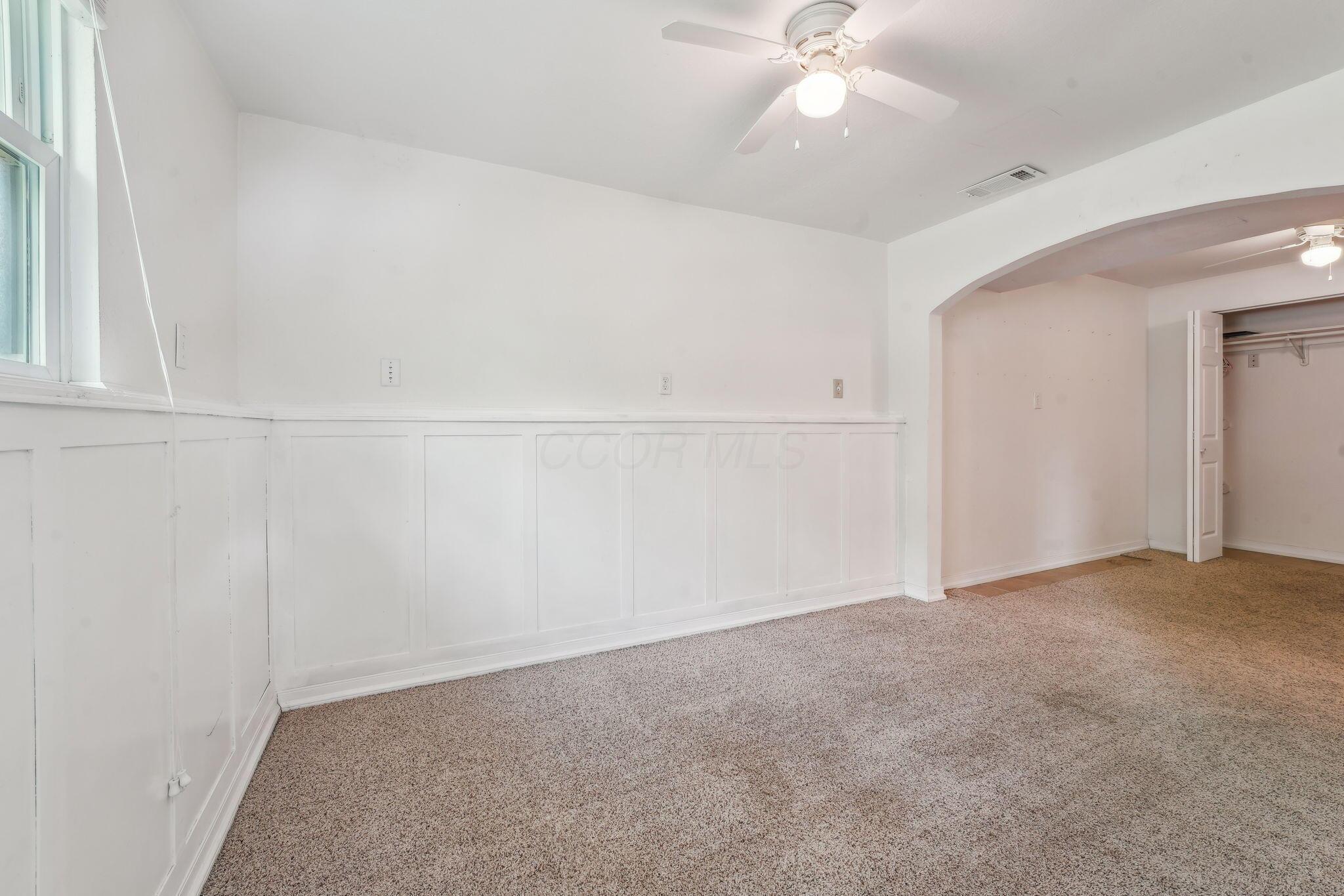 3840 Farm Brook Lane, Columbus, Ohio image 32