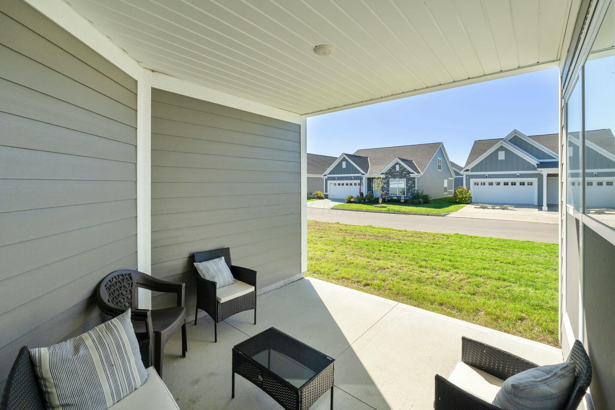 7563 Enclave Way, Pickerington, Ohio image 38