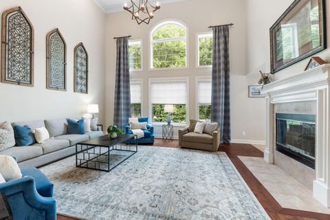 Photo of 2974 Creekwood Estates Drive, Blacklick, OH 43004 (MLS # 225034086)