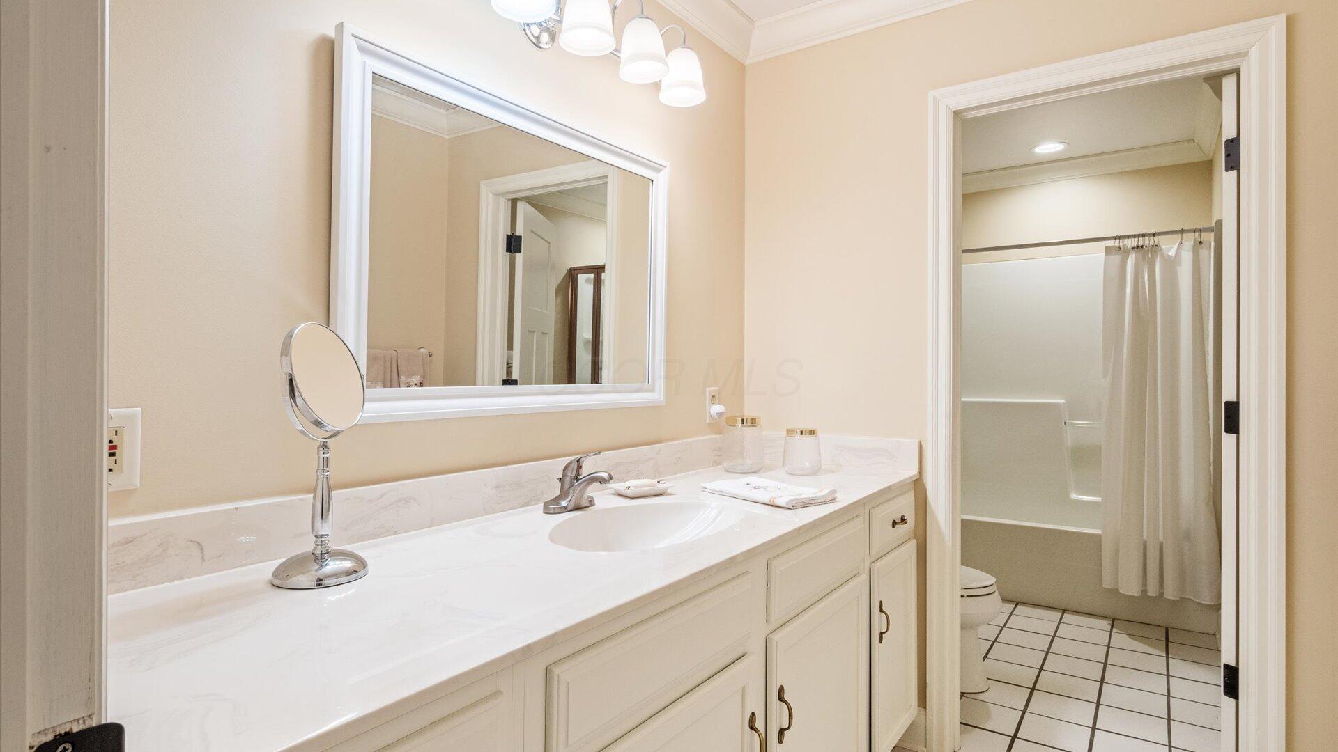 98 Wexford Drive, Granville, Ohio image 36