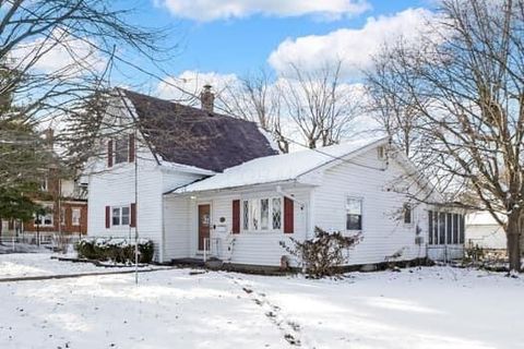 Tiny photo for 220 W Columbus Street, Mount Sterling, OH 43143 (MLS # 225044928)