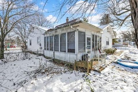 Tiny photo for 220 W Columbus Street, Mount Sterling, OH 43143 (MLS # 225044928)