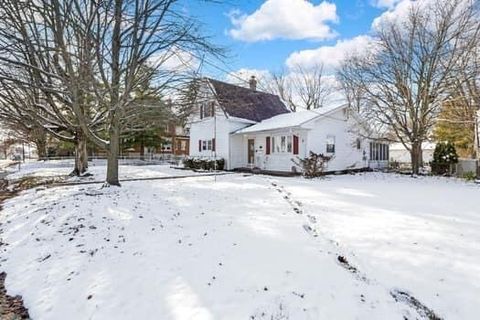 Tiny photo for 220 W Columbus Street, Mount Sterling, OH 43143 (MLS # 225044928)