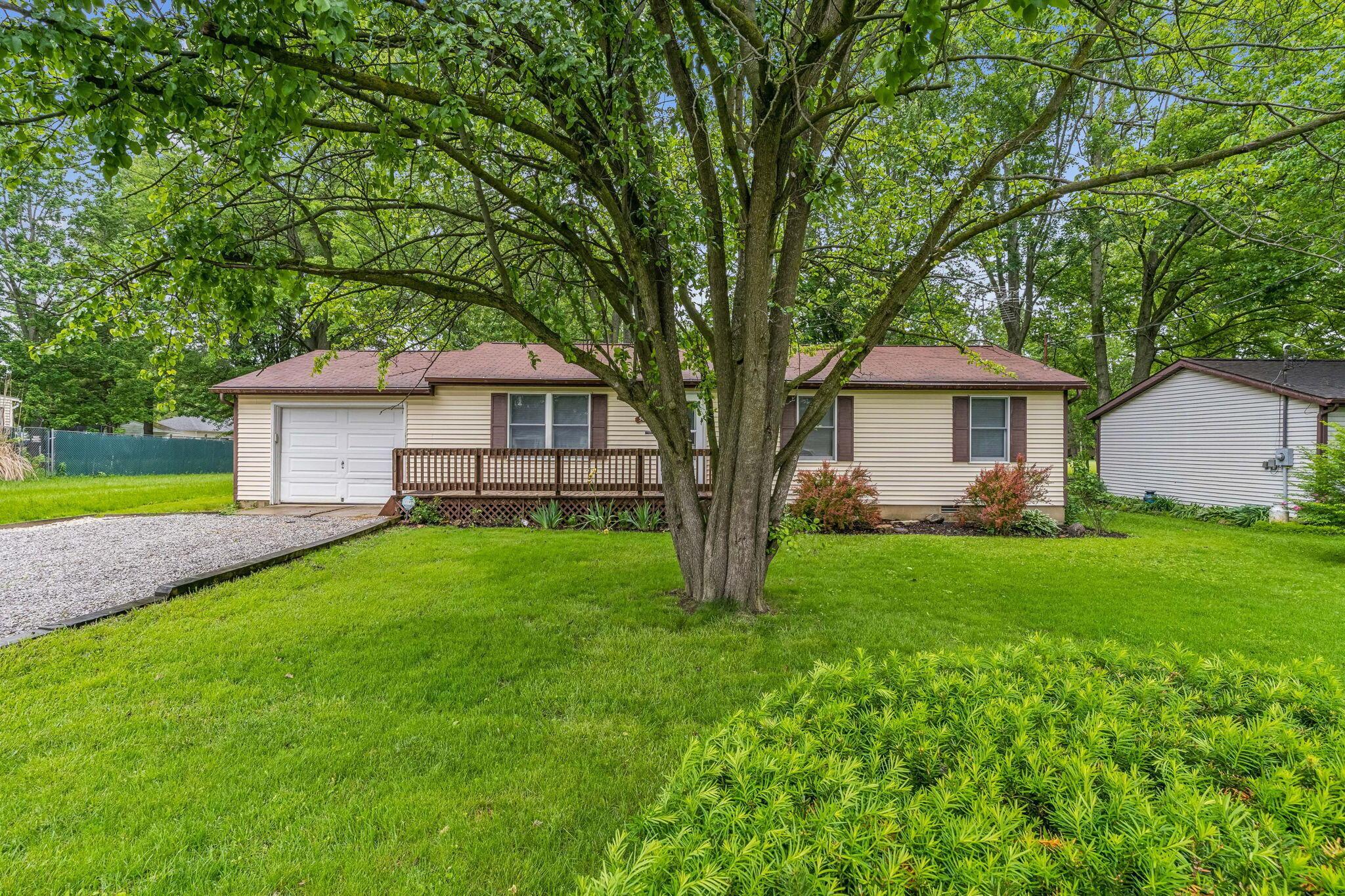 508 Bell Avenue, Ashley, Ohio image 2