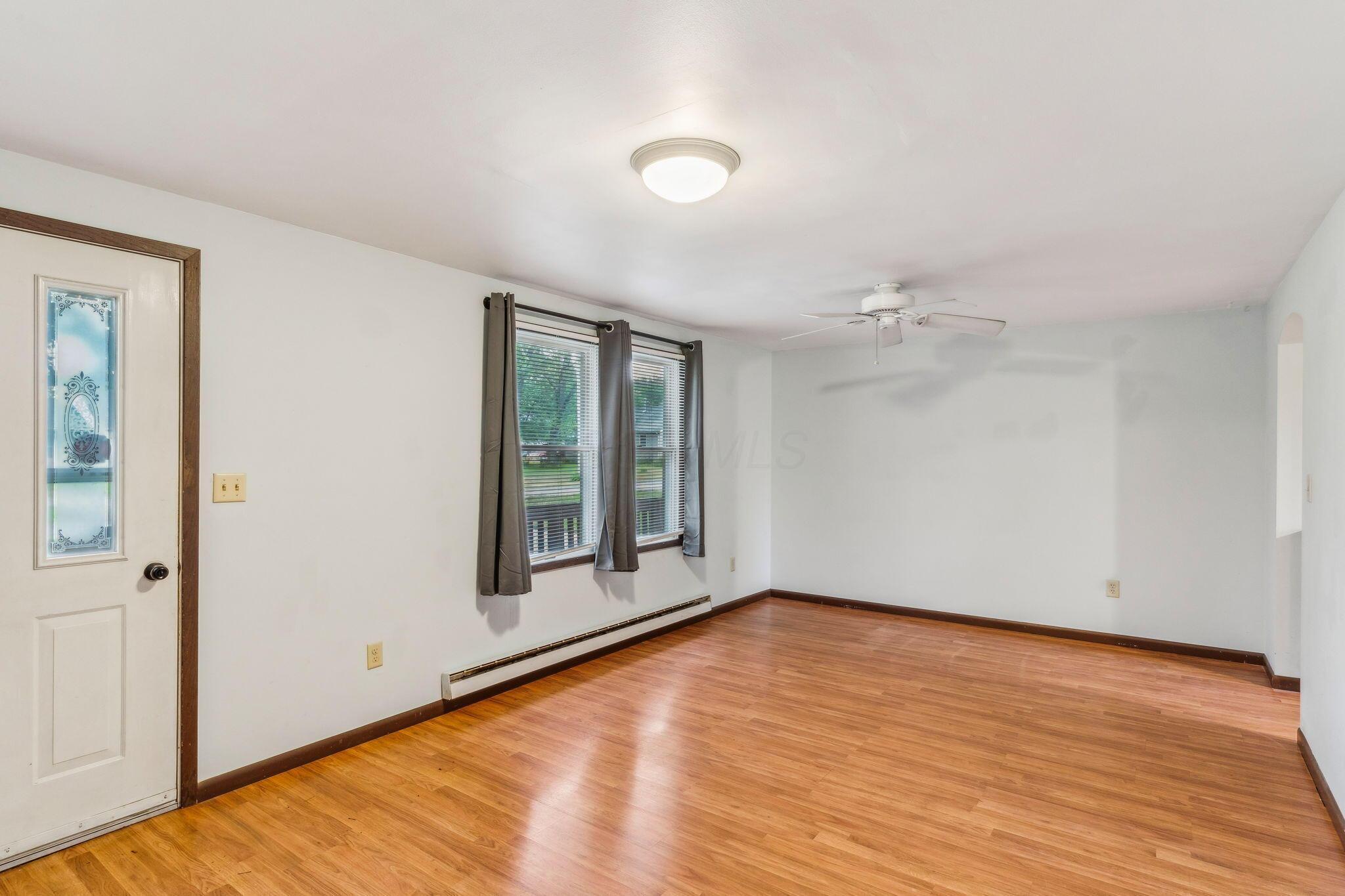 508 Bell Avenue, Ashley, Ohio image 4
