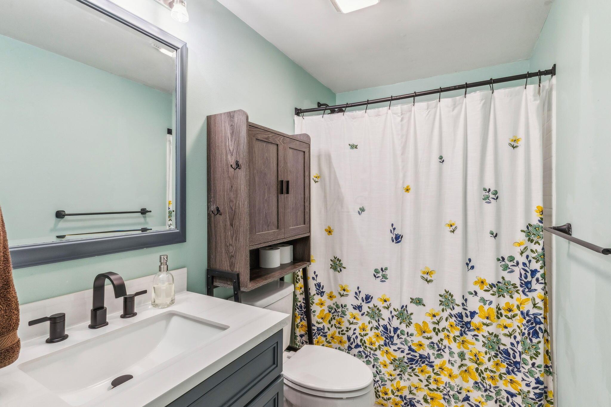 508 Bell Avenue, Ashley, Ohio image 14