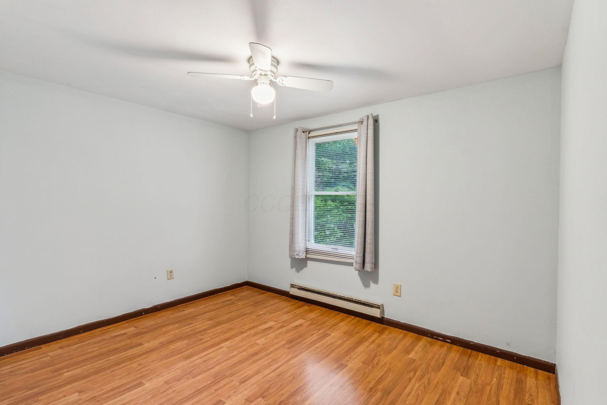 508 Bell Avenue, Ashley, Ohio image 10