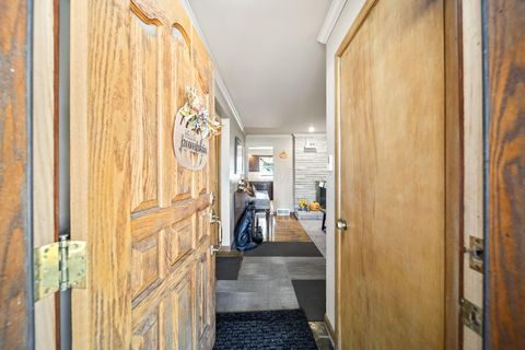 Tiny photo for 3103 Vanderberg Avenue, Columbus, OH 43204 (MLS # 225037465)