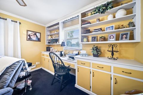 Tiny photo for 3103 Vanderberg Avenue, Columbus, OH 43204 (MLS # 225037465)