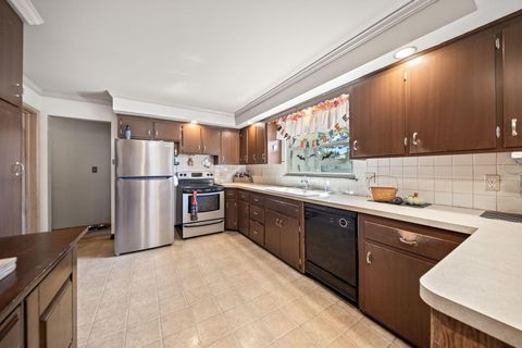 Tiny photo for 3103 Vanderberg Avenue, Columbus, OH 43204 (MLS # 225037465)
