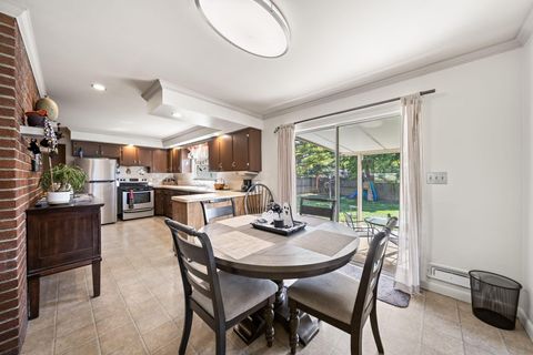 Tiny photo for 3103 Vanderberg Avenue, Columbus, OH 43204 (MLS # 225037465)
