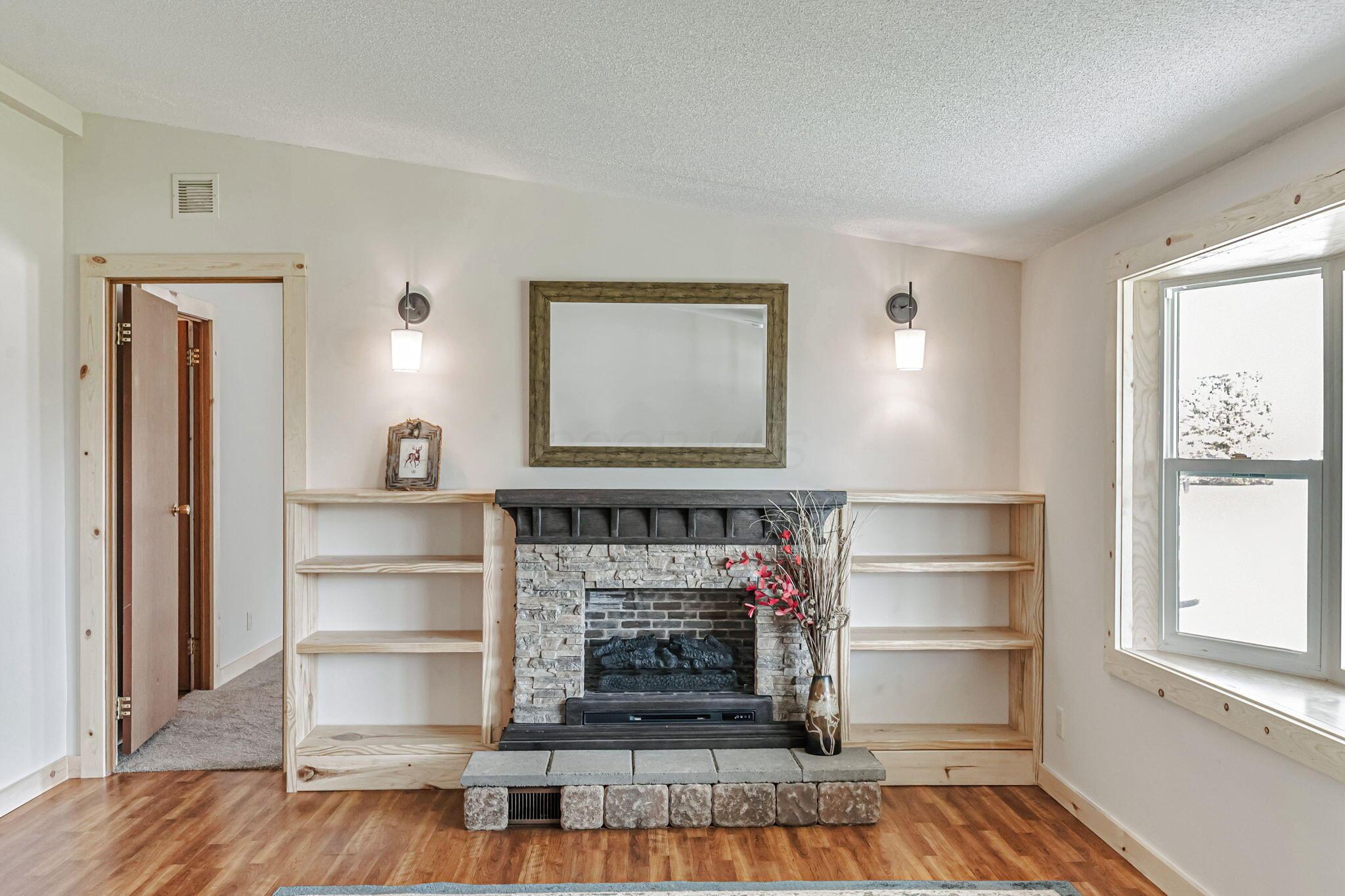 1758 Harris Drive, Marion, Ohio image 8