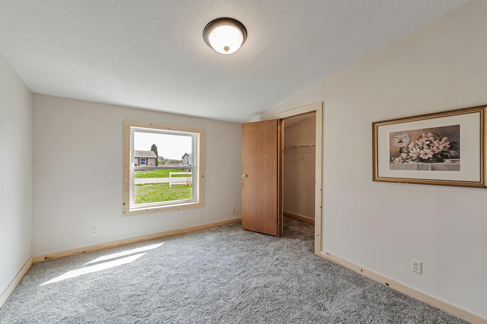 1758 Harris Drive, Marion, Ohio image 24
