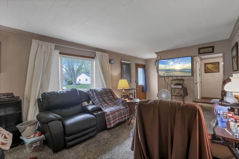 Tiny photo for 916 S Hampton Road, Columbus, OH 43227 (MLS # 226013098)