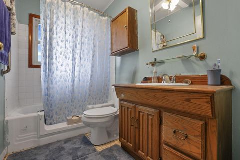 Tiny photo for 916 S Hampton Road, Columbus, OH 43227 (MLS # 226013098)