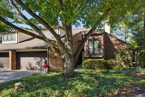 Tiny photo for 225 Saint Pierre Street, Worthington, OH 43085 (MLS # 226039910)