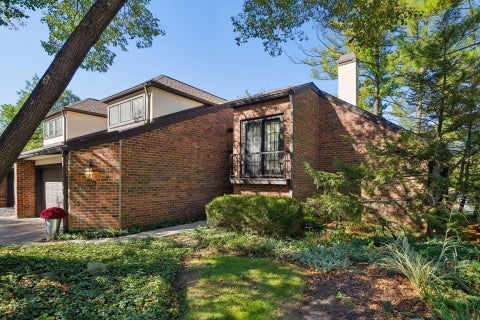 Tiny photo for 225 Saint Pierre Street, Worthington, OH 43085 (MLS # 226039910)