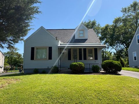 Photo of 2327 Argyle Drive, Columbus, OH 43219 (MLS # 226020370)