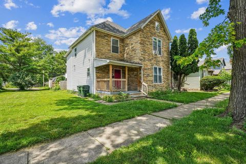 Photo of 137 Wisconsin Avenue, Columbus, OH 43222 (MLS # 226002573)