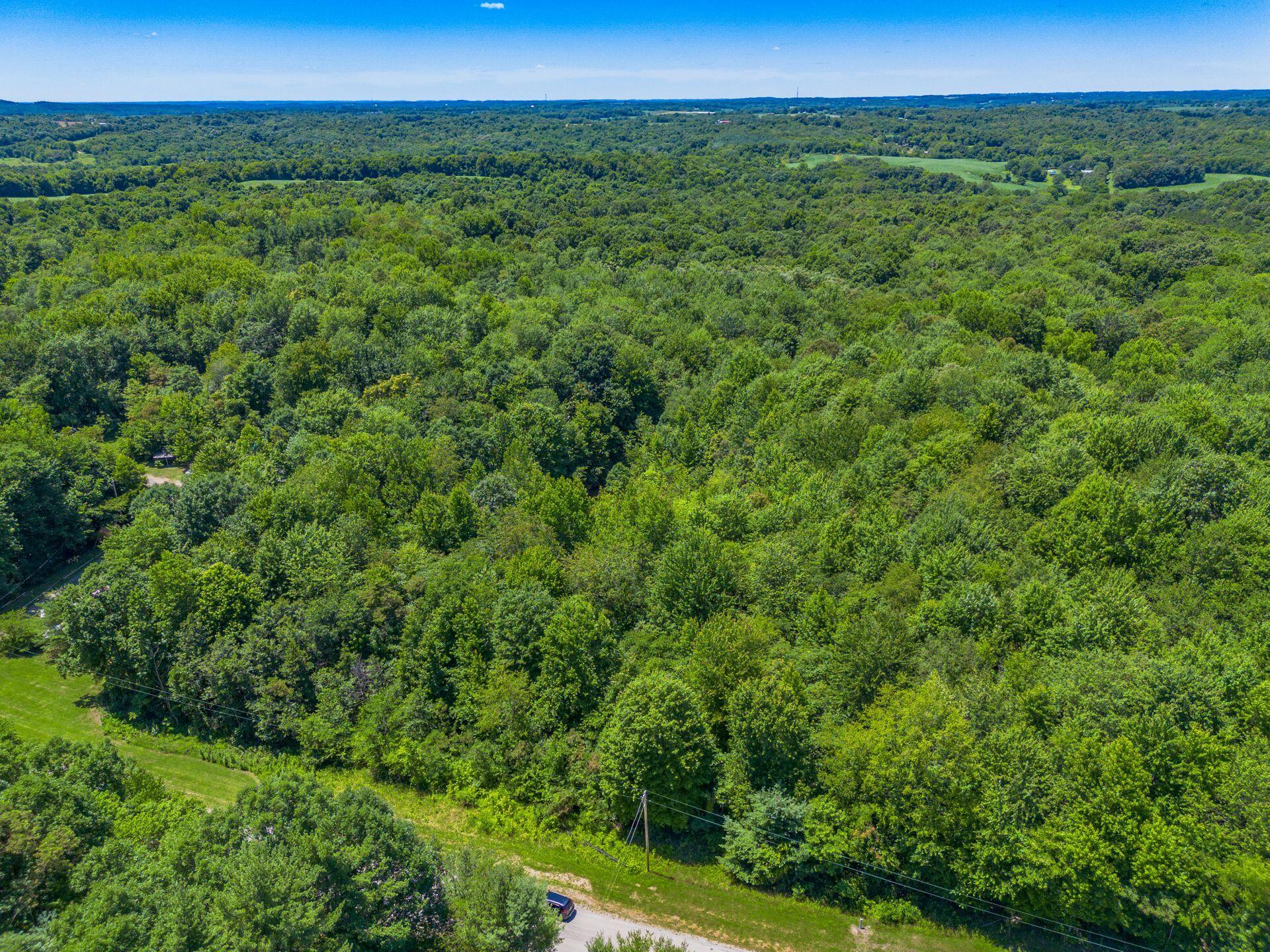 8189 Wesley Chapel Road, Somerset, Ohio image 2