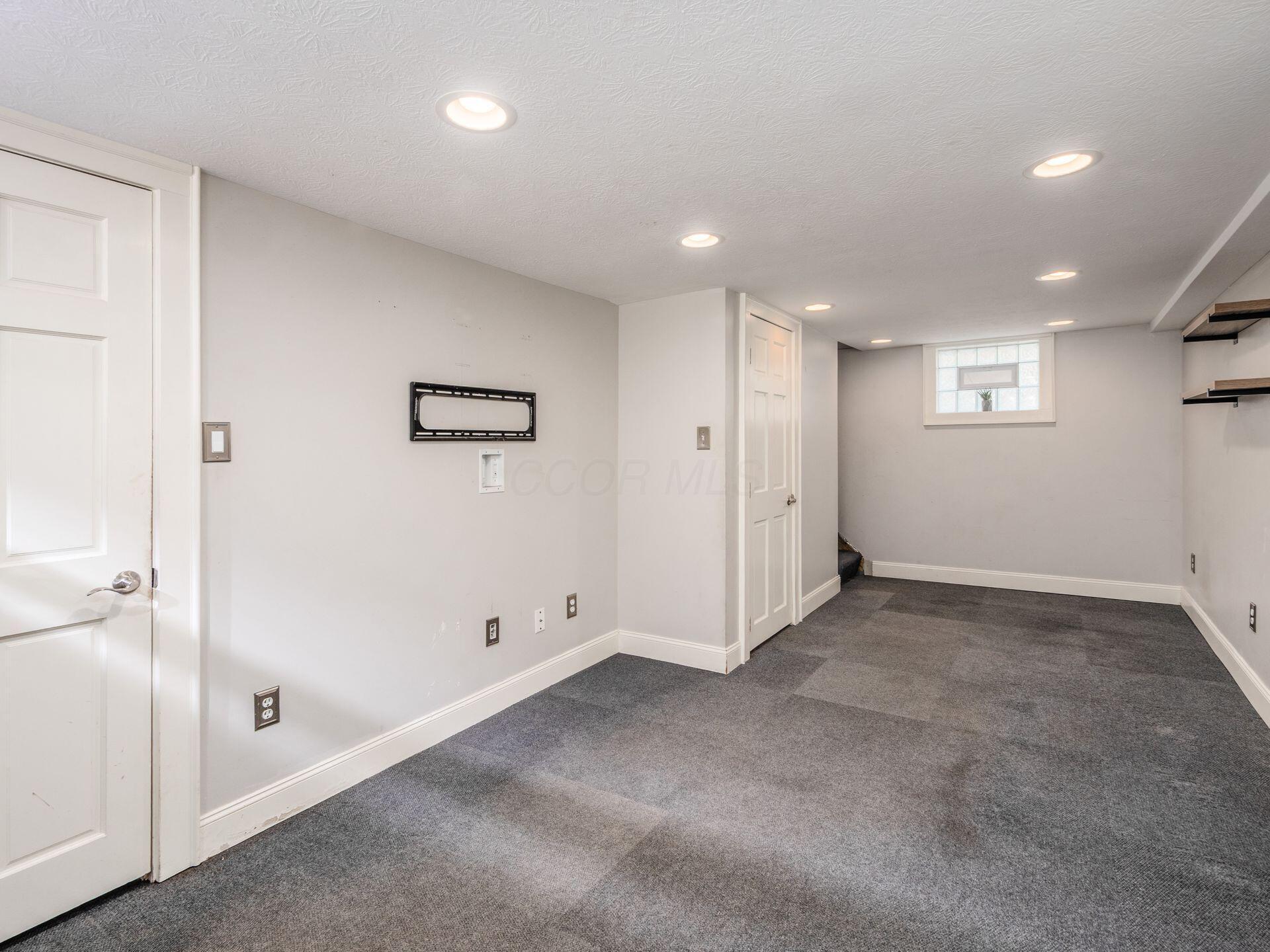 516 Milford Avenue, Columbus, Ohio image 27
